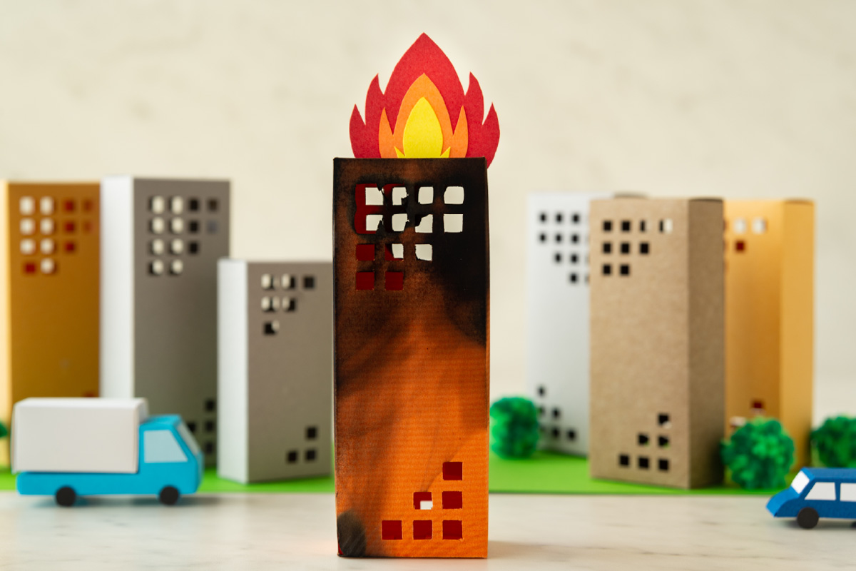 マンションの保険、大丈夫？火災・地震と管理会社の頼れる関係